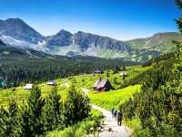 Najpopularniejsze górskie miejscowości na spędzeni